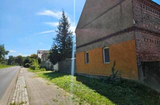 Haus kaufen in 03172 Guben, Guben - Grundstück mit einem Haus und zwei großen Nebengebäuden,