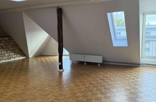 Lofts mieten in Alt-Friedrichsfelde 126, 10315 Friedrichsfelde, exklusive Dachgeschosswohnung mit Loft Charakter