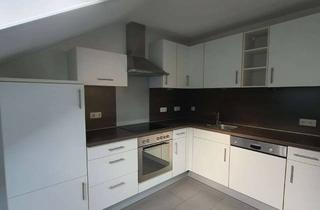 Wohnung mieten in 63875 Mespelbrunn, Großzügige 4-Zimmer Dachgeschosswohnung neu renoviert