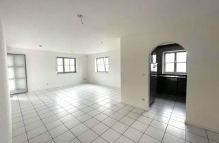 Wohnung mieten in 82287 Jesenwang, Jesenwang! Helle 3-Zimmer-Wohnung mit Südwest-Balkon, Ebk, Bad m. Fenster, Wanne & Dusche, + Garage