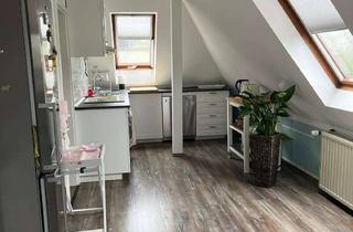 Wohnung mieten in Koenneckestraße 35, 40822 Mettmann, Geräumige 3-Zimmer Dachgeschosswohnung in S-Bahn Nähe