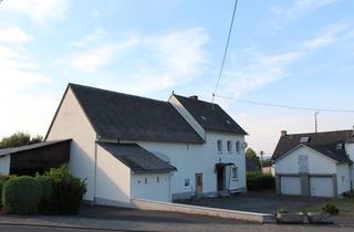 Bauernhaus kaufen in Waldstraße, 56412 Untershausen, Geräumiges 9-Zimmer Bauernhaus mit 2 Garagen in Untershausen