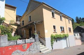 Haus kaufen in 56370 Wasenbach, Sehr gepflegtes EFH ca. 121 m² am Hang in Wasenbach mit Aussicht | Selbst bewohnen oder Anlage