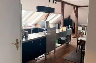 Wohnung mieten in 25489 Haselau, Wohnen in der alten Schule von Haselau - Moderne Dachgeschosswohnung mit Elbblick