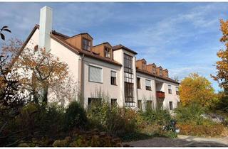 Wohnung mieten in Lüderitzstraße 26, 81929 Bogenhausen, Helle 2-Zimmer Dachgeschosswohnung in Bogenhausen / Zamilapark mit Balkon