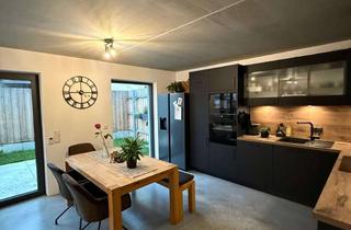 Wohnung mieten in Jägerstraße, 82008 Unterhaching, Großzügige 4-Zimmer Wohnung mit Garten in Unterhaching