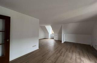 Wohnung mieten in Hindenburgstrasse 13b, 86356 Neusäß, Helle 3,5-Zimmer Wohnung mit Balkon in Neusäß/Westheim nähe Uniklinik