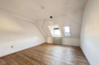Wohnung mieten in Hölderlinstr., 76131 Oststadt, 3 Zi.-Wohnung im Dachgeschoss