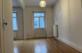 Wohnung mieten in Erikastraße 50a, 20251 Eppendorf, Lichtdurchflutete 1,5 -Zimmer Altbauwohnung in Eppendorf