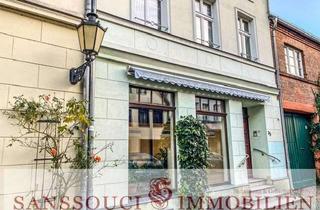 Haus kaufen in 39539 Havelberg, Historisches Juwel im Herzen Havelbergs: Ihr Traumwohn- und Geschäftshaus mit Charme und Stil