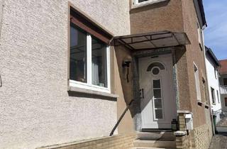 Einfamilienhaus kaufen in Großen-Busecker Str. 17, 35418 Buseck, Geräumiges, 7-Zimmer-Ein bis Zweifamilienhaus mit separater Einligerwohnung