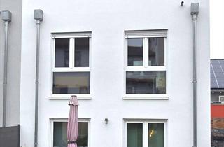 Einfamilienhaus kaufen in 55435 Gau-Algesheim, 1460- Neuwertiges Einfamilienhaus mit Garten