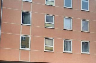 Wohnung kaufen in 86152 Augsburg, Augsburg - 2 Zimmer Eigentumswohnung in Augsburg mit zentraler Lage