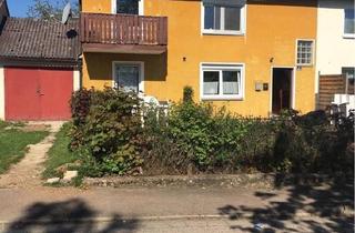 Haus kaufen in 92331 Parsberg, Parsberg - 2-Familienhaus mit Garage in Parsberg zu verkaufen