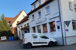 Haus kaufen in 72141 Walddorfhäslach, Walddorfhäslach - Drei Familienhaus mit Zwei Gewerbeeinheiten in Walddorfhäslach