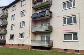 Wohnung kaufen in 75177 Nordstadt, 3-Zimmer-Wohnung mit Balkon und Loggia – eine solide Basis für Ihre Sanierungs- und Gestaltungsideen