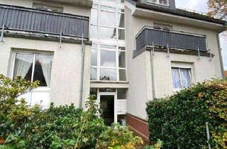 Wohnung kaufen in 15366 Hoppegarten, Wohnen in Stadtvilla mit Terrasse, EBK, Marmorbad und G-WC