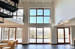 Penthouse kaufen in 51503 Rösrath, Penthousewohnung mit traumhafter Aussicht / Personenaufzug / Garage