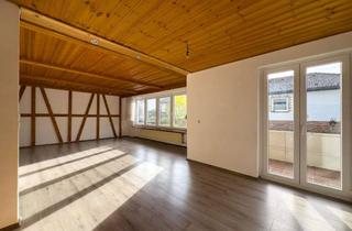 Wohnung kaufen in 96279 Weidhausen, Großzügige Maisonette-Wohnung mit Terrasse und Gartenanteil