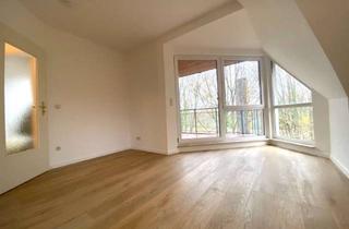 Wohnung kaufen in Kaiser-Friedrich-Str. 124c, 14469 Eiche, Charmante Dachgeschosswohnung mit überdachter Dachterrasse in Potsdam-Eiche