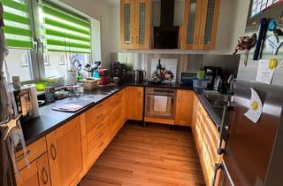 Wohnung kaufen in Großwallstädter Straße 27, 63843 Niedernberg, Helle 4-Zimmer-Etagenwohnung mit Balkon und Außenstellplatz in Niedernberg