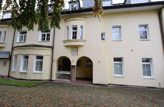 Wohnung kaufen in 42287 Barmen, Großzügige ETW mit Garage und Garten in Bestlage am Toelleturm