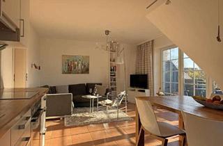 Wohnung kaufen in 18375 Wieck a Darß, Drei-Zimmer-Ferienwohnung im Obergeschoss