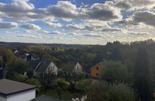 Wohnung mieten in 42859 Remscheid, Modernisierte 3-Raum-DG-Wohnung in Remscheid