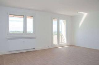 Sozialwohnungen mieten in Remscheider Straße 22-24, 01796 Pirna, Erstbezug nach Komplettsanierung! Helle und gut geschnittene 2-Raum-Wohnung -WBS-Schein erforderlich