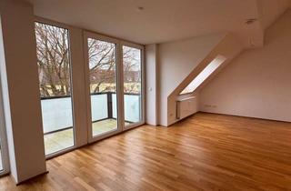 Wohnung mieten in Lorichsstraße 26A, 22307 Barmbek-Nord, Dachgeschosswohnung mit großzügigem Balkon