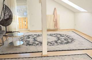 Wohnung mieten in 94336 Hunderdorf, 4-Zimmer Dachgeschosswohnung mit Balkon in Hunderdorf