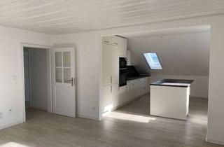 Wohnung mieten in 96120 Bischberg, neu renovierte DG-Wohnung mit 4 Zimmern und Balkon in Bischberg