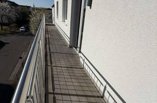 Wohnung mieten in Doktor-Doetsch-Straße 31, 53879 Euskirchen, 2- Zimmer Wohnung mit Balkon und Aufzug im 3.OG in Euskirchen Nordstadt