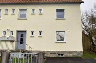 Wohnung mieten in Richard-Wagner-Straße 16, 96328 Küps, Helle 2-Zimmer Wohnung in Küps mit Gartenmitbenutzung