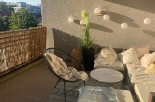 Lofts mieten in Werinherstraße 99, 81541 Ramersdorf-Perlach, Möblierte Loft-Wohnung mit zwei Zimmern, großem Balkon und EBK in München