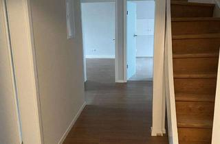 Wohnung mieten in 70794 Filderstadt, 2021 neu sanierte Altbauwohnung mit bewohnbarem Dachgeschoss