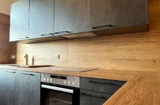 Wohnung mieten in Bernauer Straße 64, 16515 Oranienburg, Charmante Altbauwohnung mit Balkon in zentraler Lage von Oranienburg