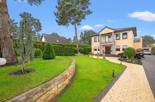 Villa kaufen in 14612 Falkensee, Exklusive Villa mit Einliegerwohnung, Pool und traumhaftem Gartenparadies!