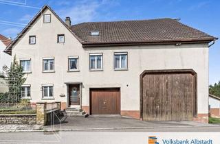 Bauernhaus kaufen in 72364 Obernheim, Bauernhaus mit Nebengebäuden/Schuppen und schönem Grundstück