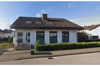 Einfamilienhaus kaufen in 89601 Schelklingen, Kapitalanlage mit Zukunft! Einfamilienhaus mit 3 vermieteten Wohneinheiten!