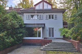 Haus kaufen in Bilsestraße, 14193 Grunewald, Imposante DHH in bester Lage