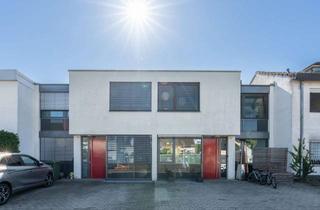 Reihenhaus kaufen in 68519 Viernheim, Modernes Reihenhaus, vermietet in familienfreundlicher Lage nach WEG geteilt