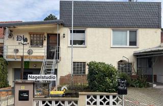 Einfamilienhaus kaufen in 55262 Heidesheim, Einfamilienhaus in zentraler Lage von Heidesheim