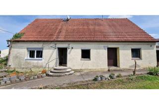 Einfamilienhaus kaufen in 86666 Burgheim, – Sanierungsobjekt mit Potenzial - ein Einfamilienhaus in Burgheim