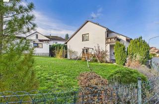 Einfamilienhaus kaufen in 56653 Wassenach, Attraktives renovierungsbedürftiges Einfamilienhaus mit vielen Nutzungsmöglichkeiten!