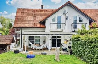 Haus kaufen in 89293 Kellmünz, Zukunftssicher, ruhig, gemütlich: Attraktives Doppelhaus mit Erdwärme, Garten und Garage