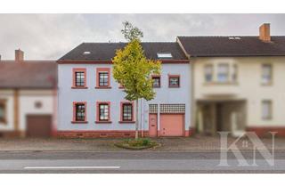 Einfamilienhaus kaufen in 66459 Kirkel, Viel Platz für Ideen: Einfamilienhaus mit PV-Anlage, Garten und Ausbaupotenzial