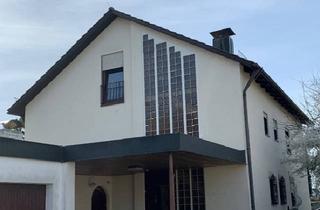 Einfamilienhaus kaufen in Sonnenbachweg, 86169 Hammerschmiede, Freistehendes Einfamilienhaus mit großem Garten zu verkaufen