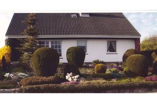 Einfamilienhaus kaufen in Eißfeldstr., 23758 Oldenburg, Einfamilienhaus mit schön angelegten Garten