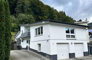 Haus kaufen in 75323 Bad Wildbad, Außergewöhnliches EFH mit Einliegerwohnung und großem Grundstück in Calmbach (Bad Wildbad)